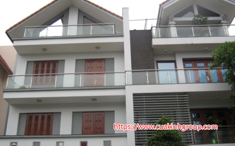 Nhận tư vấn thiết kế và lắp đặt lan can kính cường lực giá rẻ nhất tại Gia Lai 