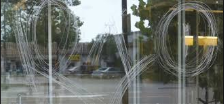 Mẹo xử lý khi kính cường lực bị xước