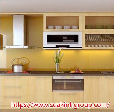 Tại sao nên dùng kính cường lực ốp bếp