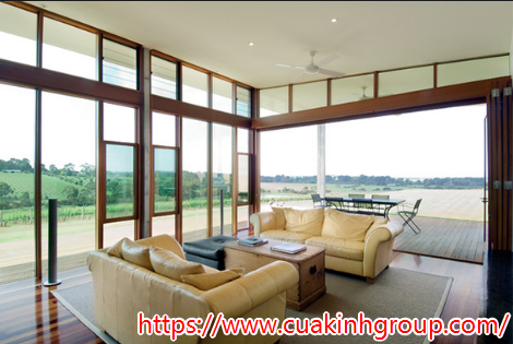 Thói quen hằng ngày làm cửa kính cường lực mau hỏng