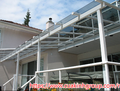 Những điều cần biết khi lắp đặt mái kính cường lực