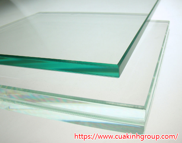 Tìm hiểu nguyên nhân phía sau khả năng chịu lực, độ cứng của kính cường lực