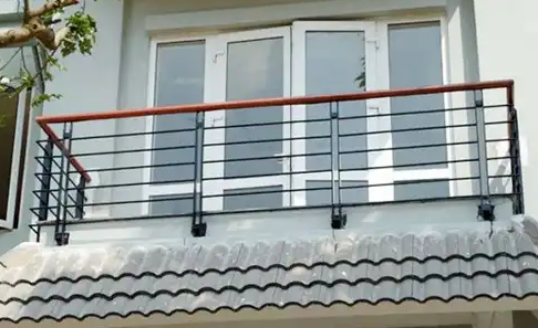 Cách để sử hữu lan can kính cường lực đẹp3