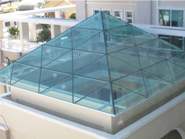 Báo GIá Mái Kính Lấy Sáng Tại Hà Nội 1