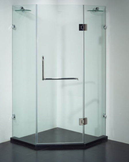 Vách Tắm Kính 135 Độ Của A Hưng Chung cư GoldSeason  