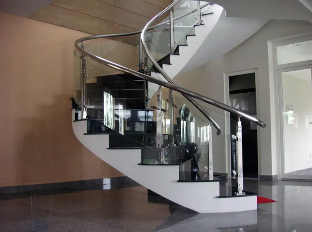 cầu thang kính tay vịn inox4