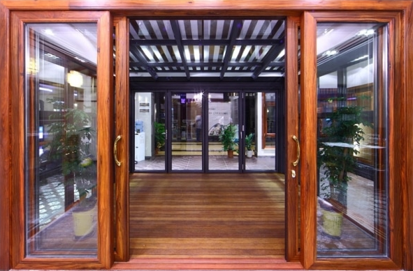 Cửa Kính Cường Lực Khung Vân Gỗ 2
