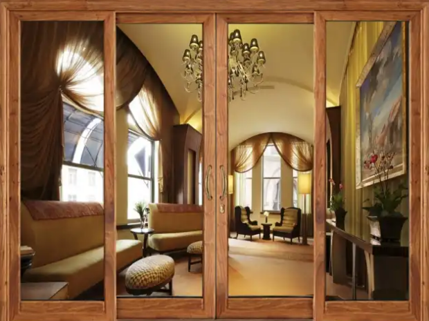 cua-kinh-cuong-luc-khung-go