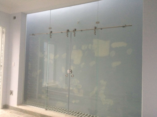 Cửa kính cương lưc 10mm