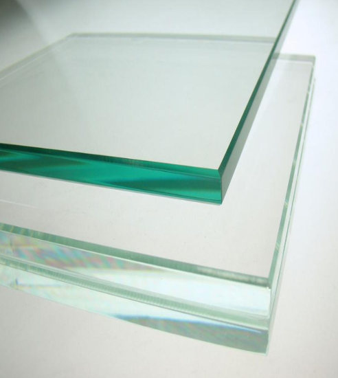 Khoan kính cường lực