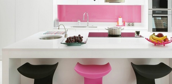 Phòng Bếp Lãng Mạn Kính Ốp Bếp Màu Tím Nhạt 1.