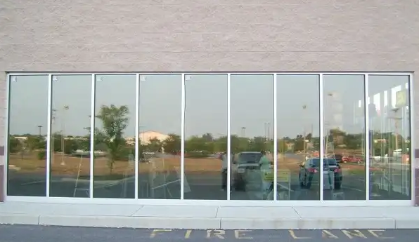 Kính phản quang tốt