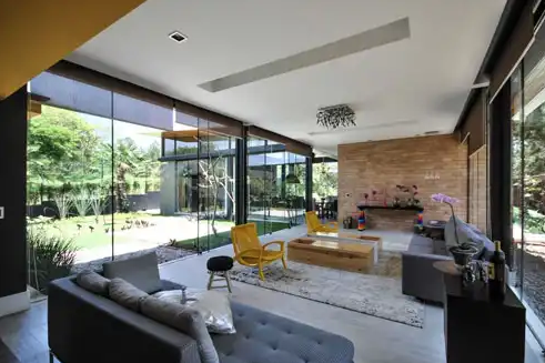 Top 5 ứng dụng kính cường lực