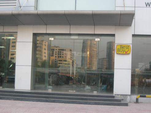  Vách Kính Cường Lưc 10mm Showroom Tại Đống Đa 3