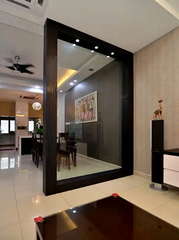 Vách kính cường lực 1