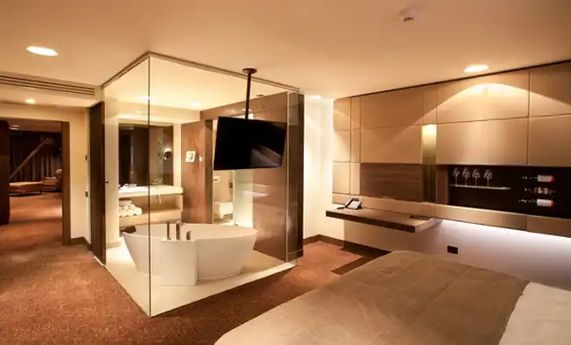 Vách ngăn phòng tắm kính cường lực 