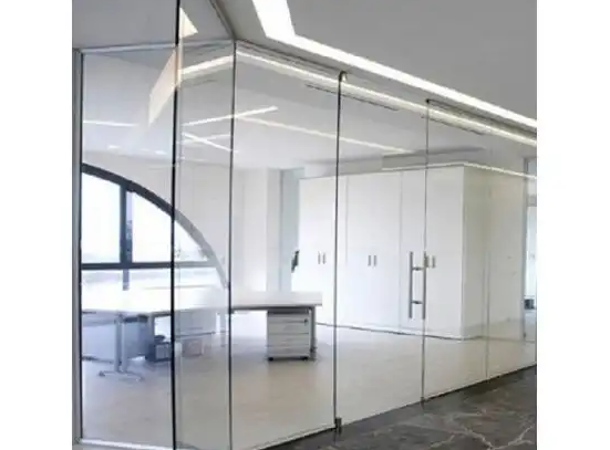 vach-nhom-kinh-cuong-luc