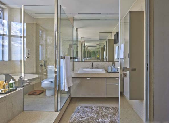 vách phòng tắm kính cường lực