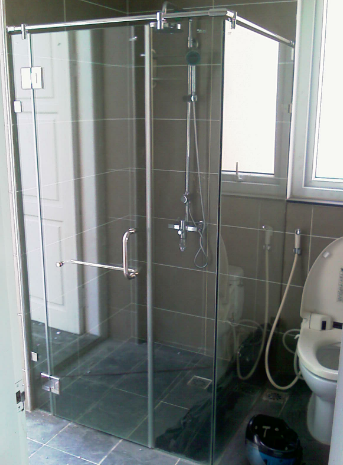 Mẫu vách tắm kính 90 độ