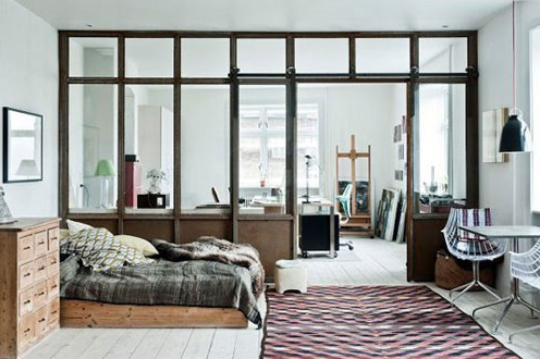 Mách bạn cách thiết kế phòng ngủ sang trọng nhờ vách kính