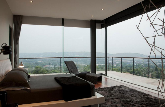 Tạo phong cách mới lạ với phòng ngủ bằng kính đẹp