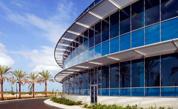 Quy trình lắp đặt hệ vách kính mặt dựng tại công trường