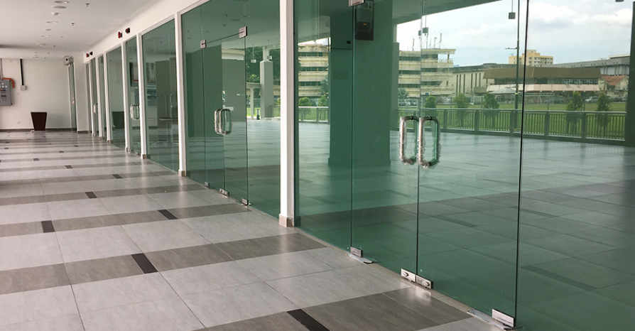 Báo giá cửa kính thủy lực 12mm chính hãng tại Hà Nội