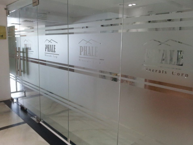 Cập nhật giá vách kính văn phòng mới nhất 2019