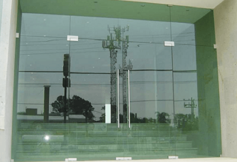 Sử dụng kính trong thiết kế nội thất và xây dựng nhà ở