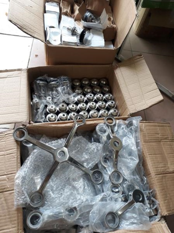 Những ưu điểm khi sử dụng chân nhện vvp - cửa kính Tín Thành