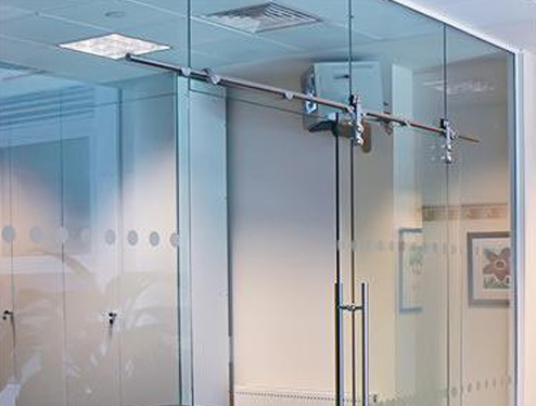 Cửa kính cường lực lùa treo 4 cánh