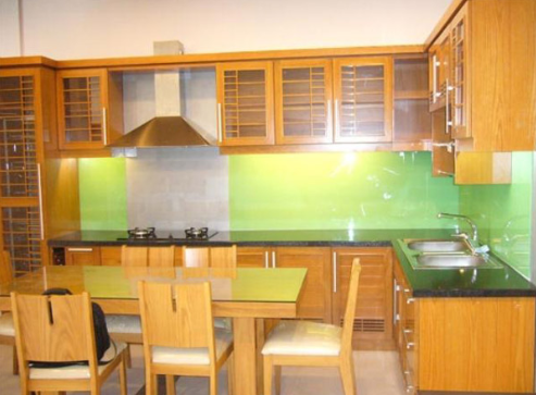 Kính Màu Ốp Bếp Màu Nõn Chuối 1