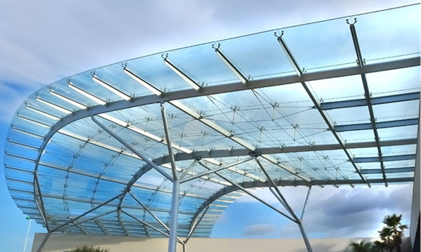 Mái kính cường lực giá rẻ