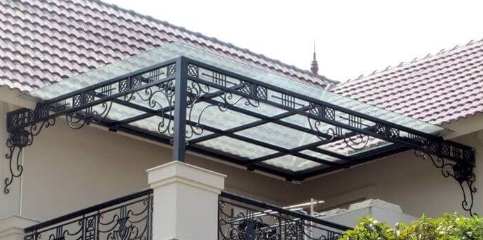 Mái kính ban công