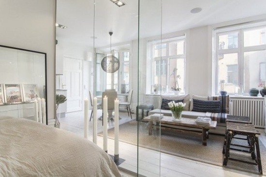 Vách Kính Cường Lực Phòng Khách Và Bếp 5mm Tại Ba Đình 4