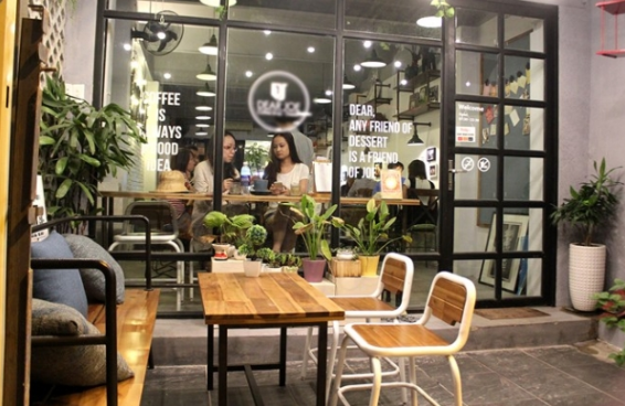 Vách Kính Cường Lực Quán Cafe Souvenirs 10ly Tại Gia Lâm 2