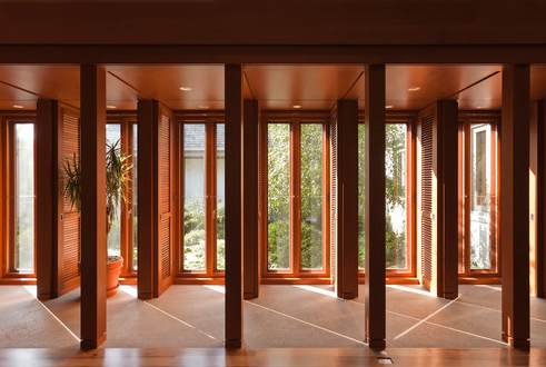 Cửa kính khung gỗ Cửa kính khung gỗ