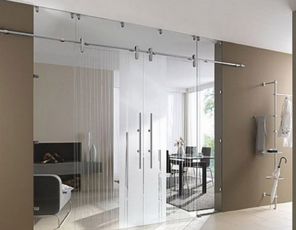 Mẫu cửa kính cường lực phòng khách 1