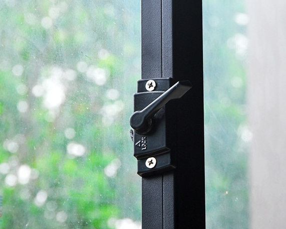 Phụ kiện cửa sổ 2