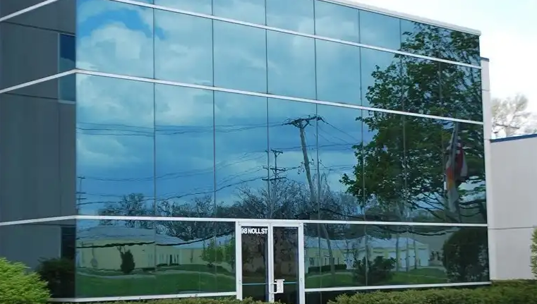 Kính quang phản xạ những điều nên biết