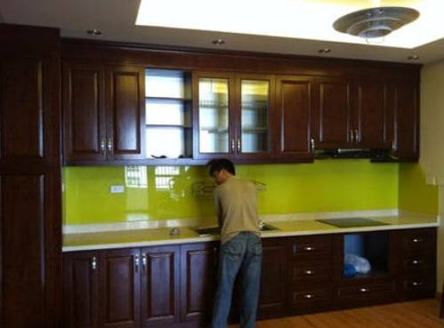 phong thuy kinh op bep