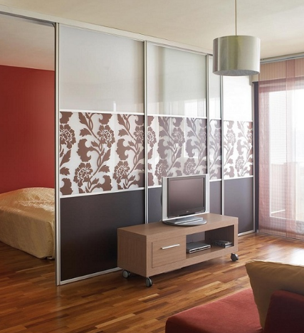 Vách kính cường lực phòng ngủ 1