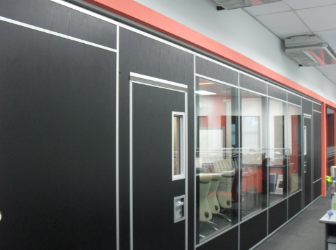 Vách kính cách âm