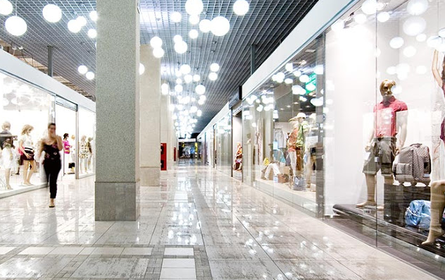 Vách kính đẹp cho shop 4