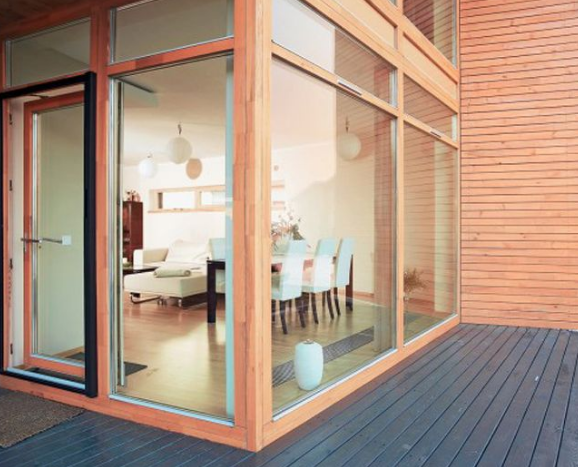 Vách ngăn kính khung gỗ