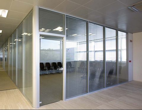 Vách kính khung nhôm hà nội