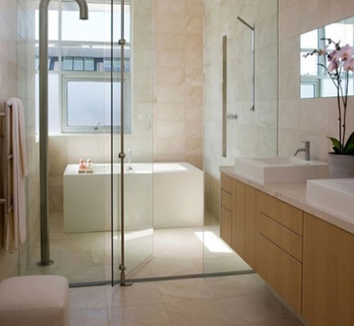 Vách kính nhà tắm