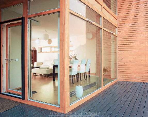 Vách ngăn kính phòng khách 1