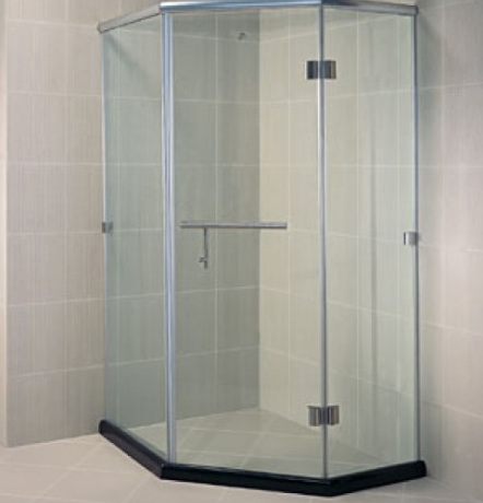 Vách tắm kính 135 độ đẹp 2019 3